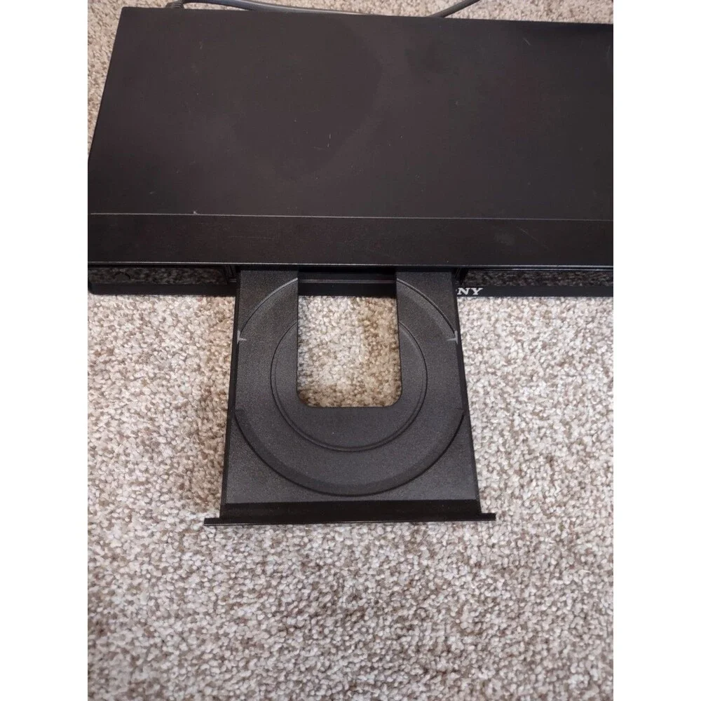Sony DVP-NS57P CD/DVD Player Black w/ Power Cord No Remote TESTED